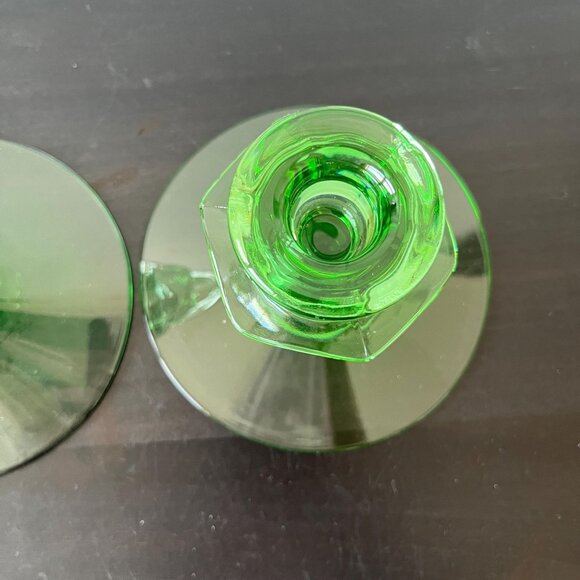 Vintage Fostoria Green Uranium Glass Candle Holders // Set of 2 // Fairfax Taper - Picture 5 of 6